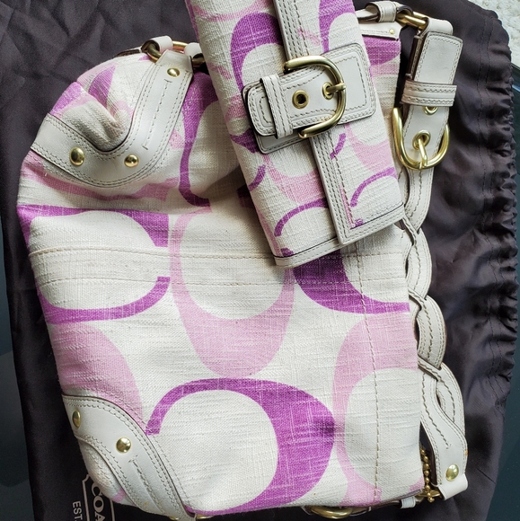 Coach purse and wallet - Picture 1 of 8